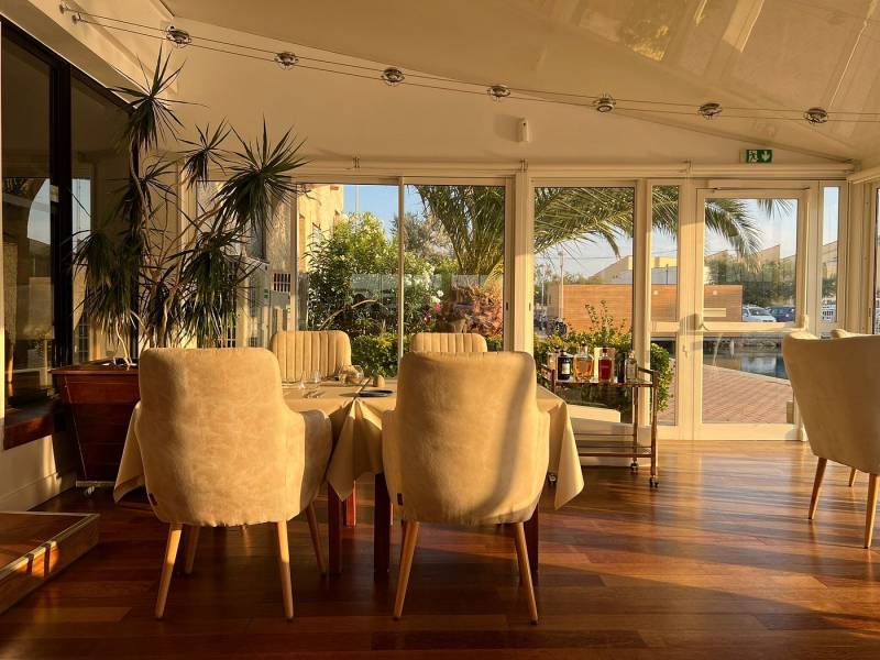 veranda frontignan